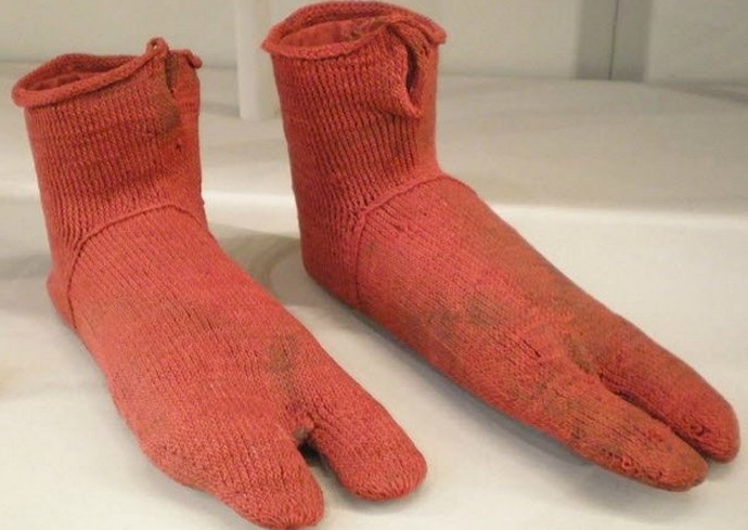 sandal socks