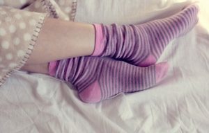 sleep with socks on